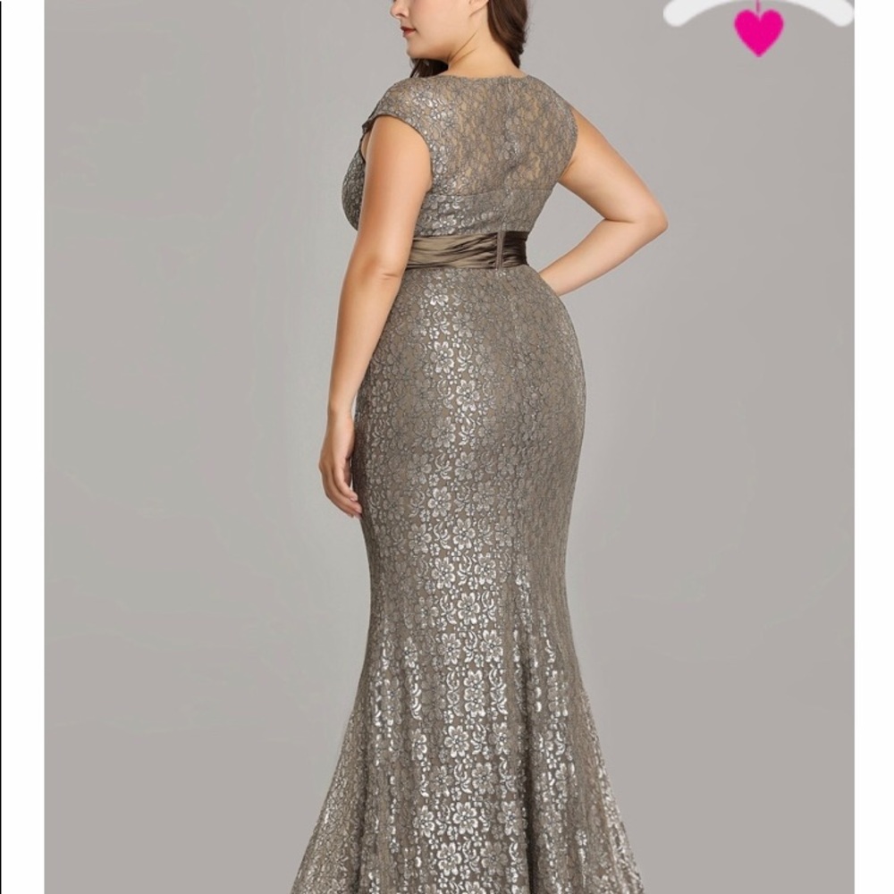 🆕 Plus Size Floor Length Lace Evening Party Dress - Picture 2 of 5